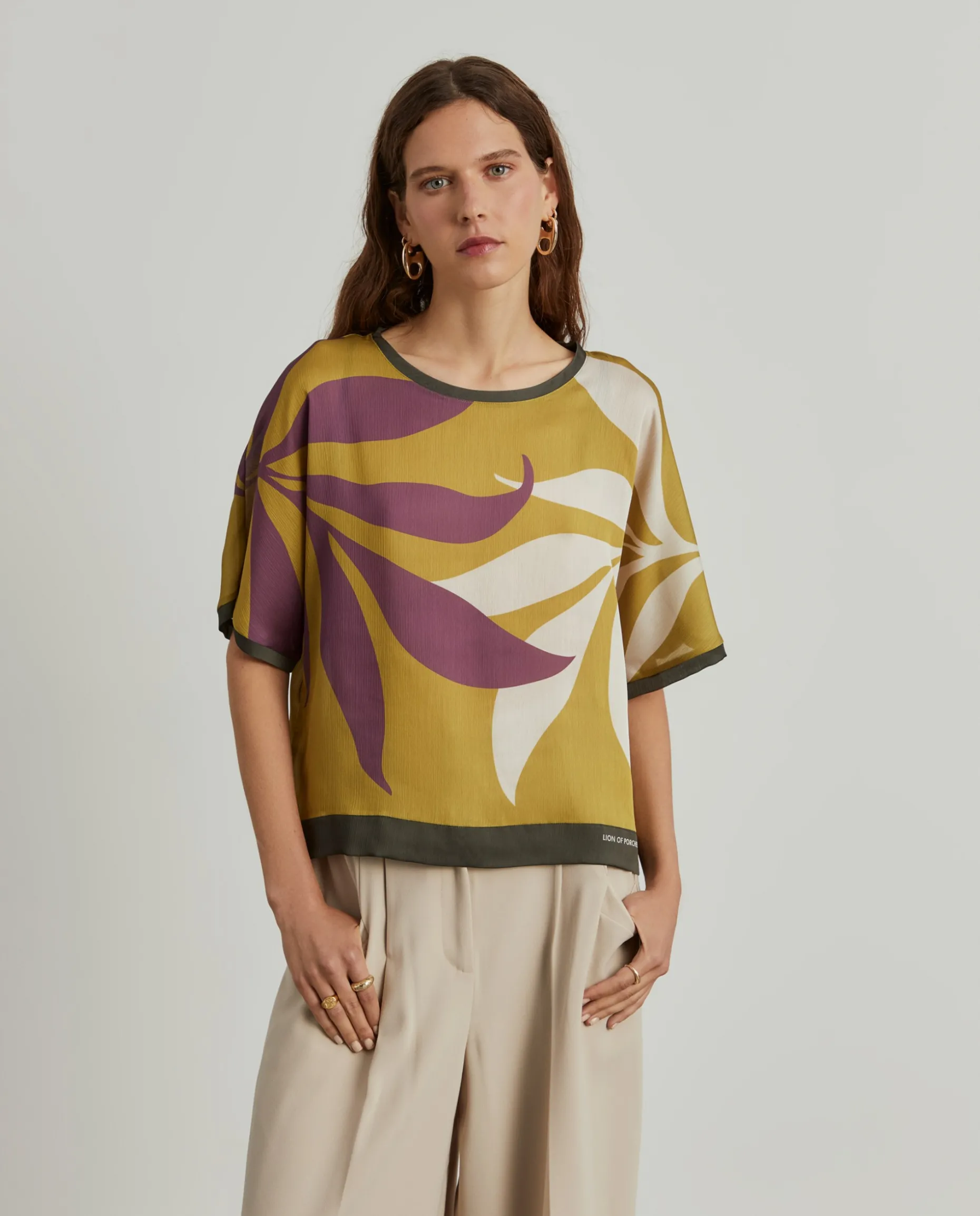 Blusa manga curta estampada|LION OF PORCHES Cheap