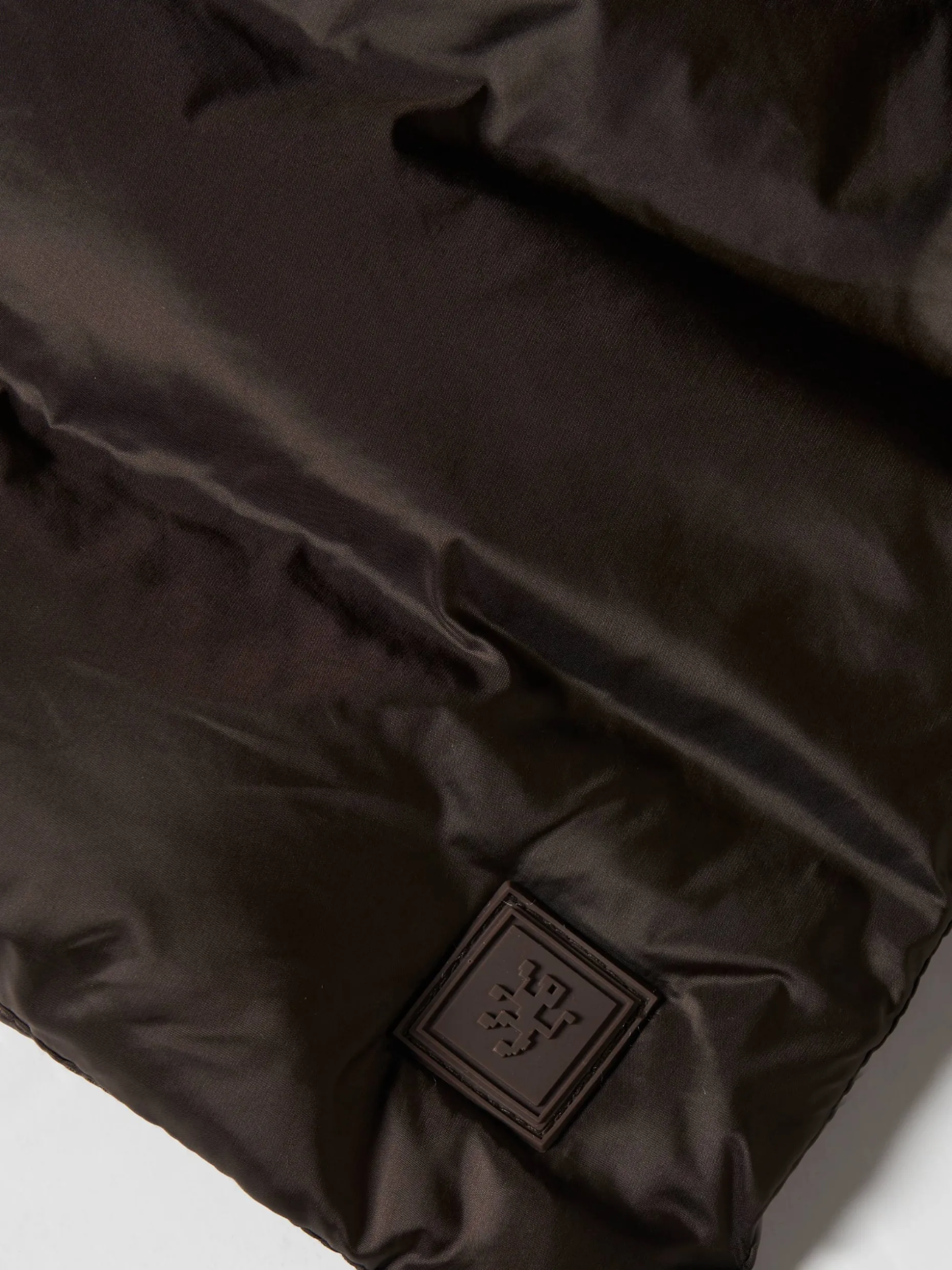 Cachecol acolchoado com capuz|LION OF PORCHES New