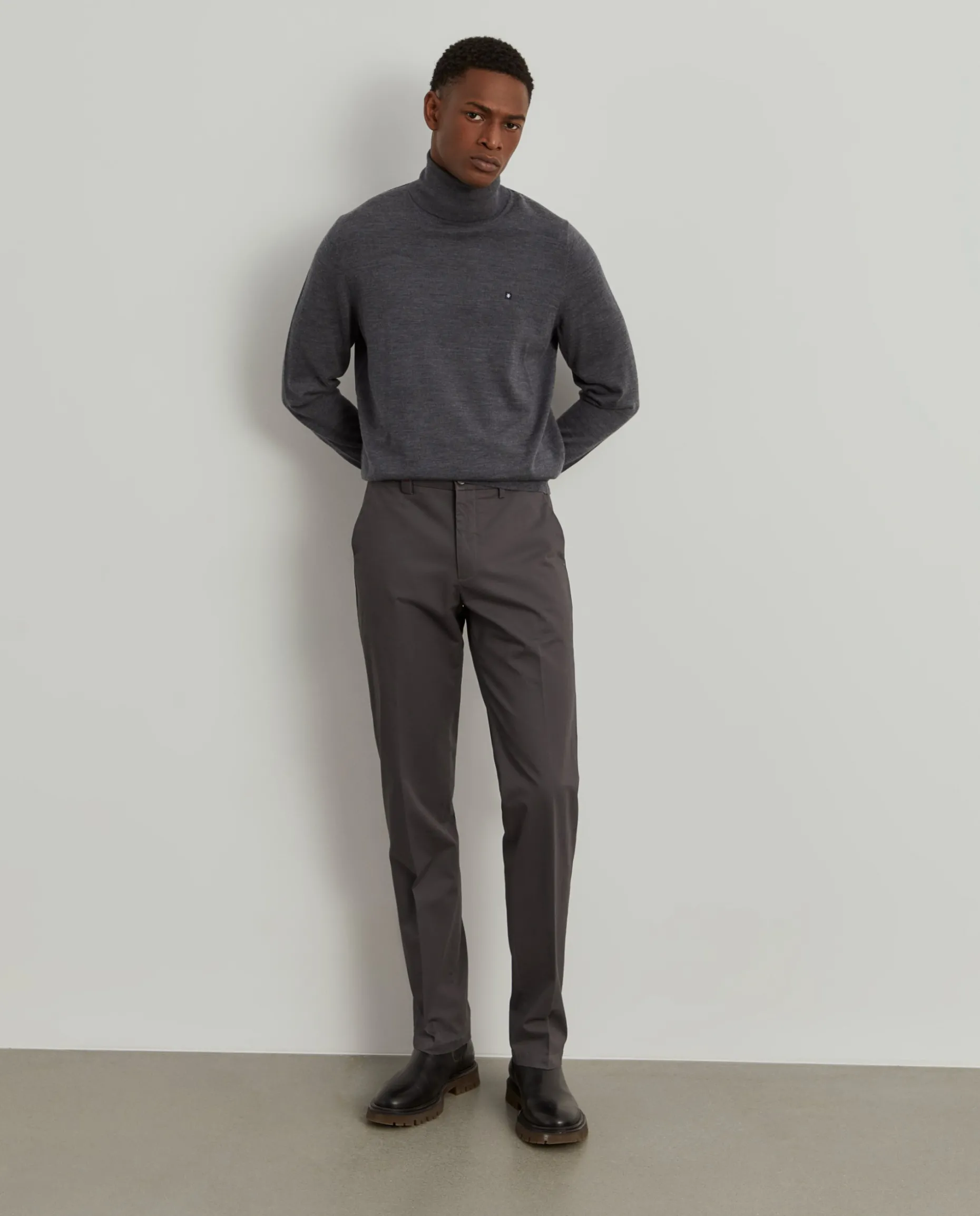 Calças chino regular fit|LION OF PORCHES Fashion