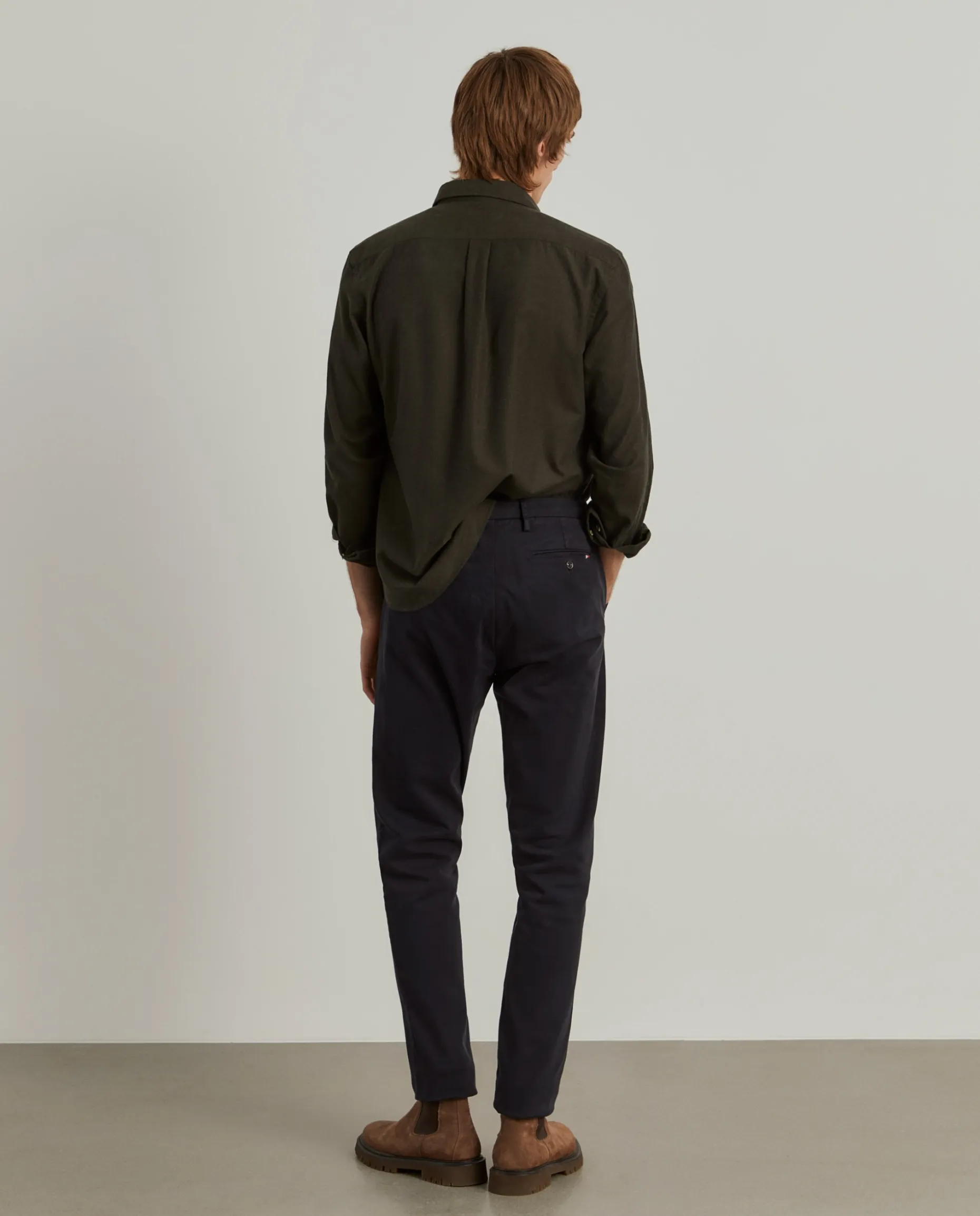 Calças chino regular fit com pregas|LION OF PORCHES Sale