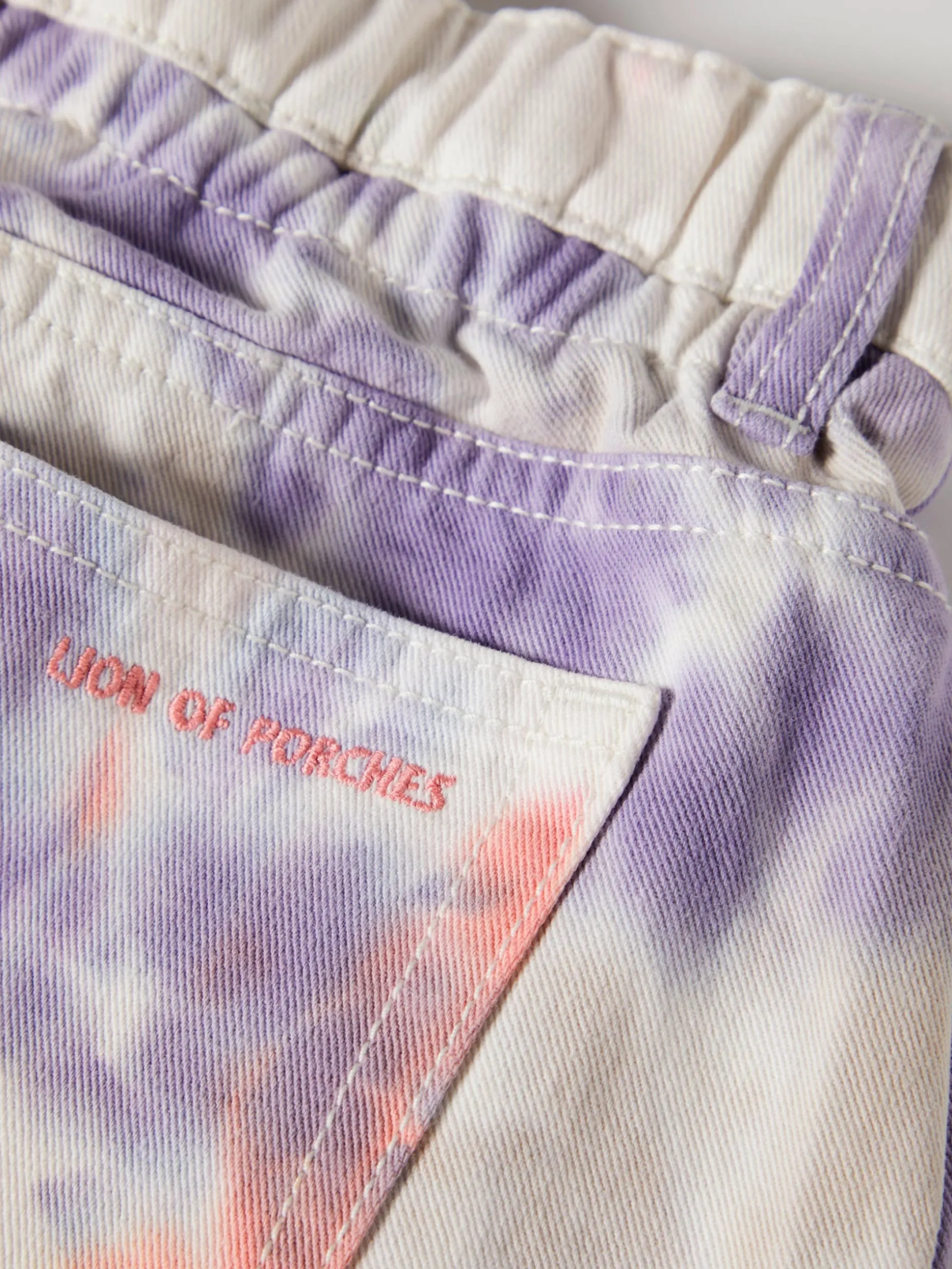 Calções tie dye com cintura elástica|LION OF PORCHES Fashion