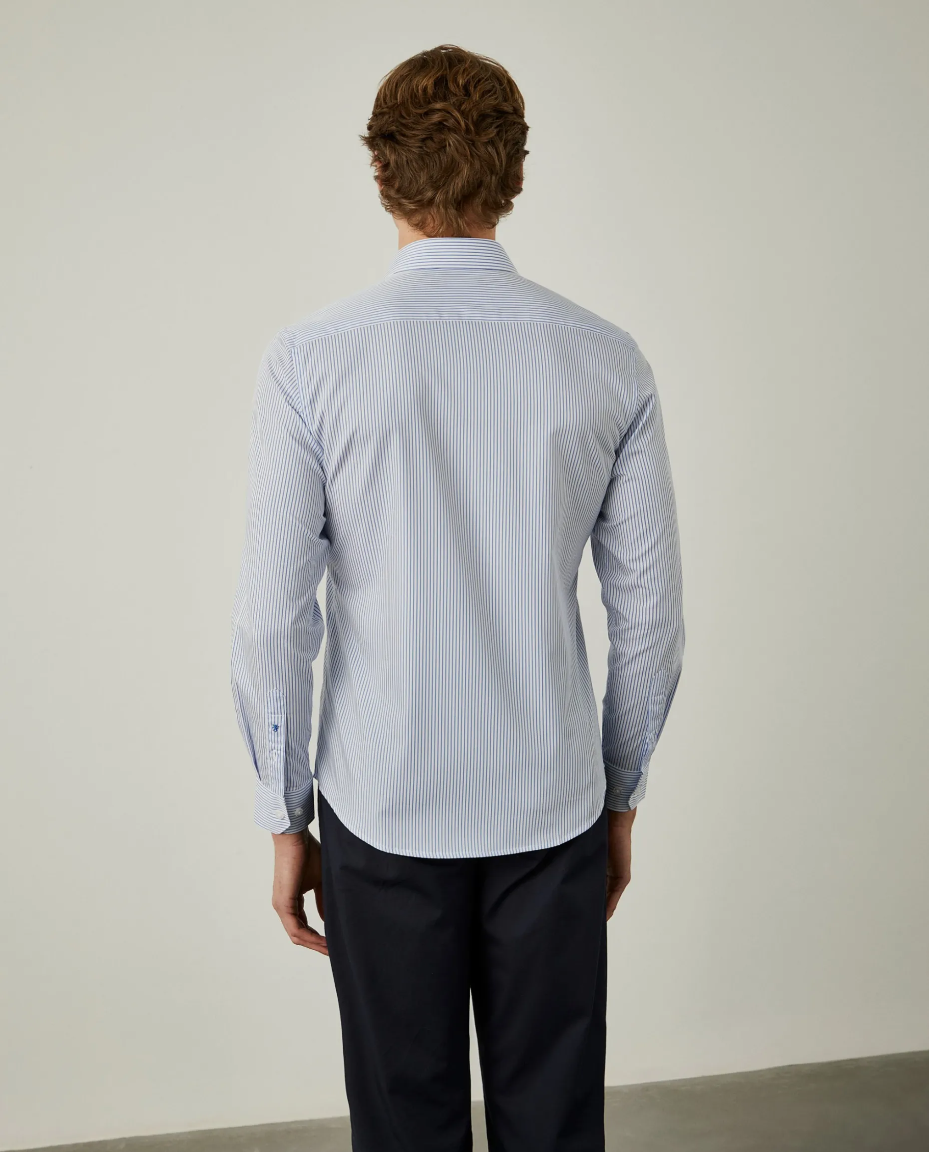 Camisa de riscas slim fit em popelina|LION OF PORCHES Online