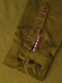 Camisa slim fit de bombazine em cor lisa|LION OF PORCHES Fashion