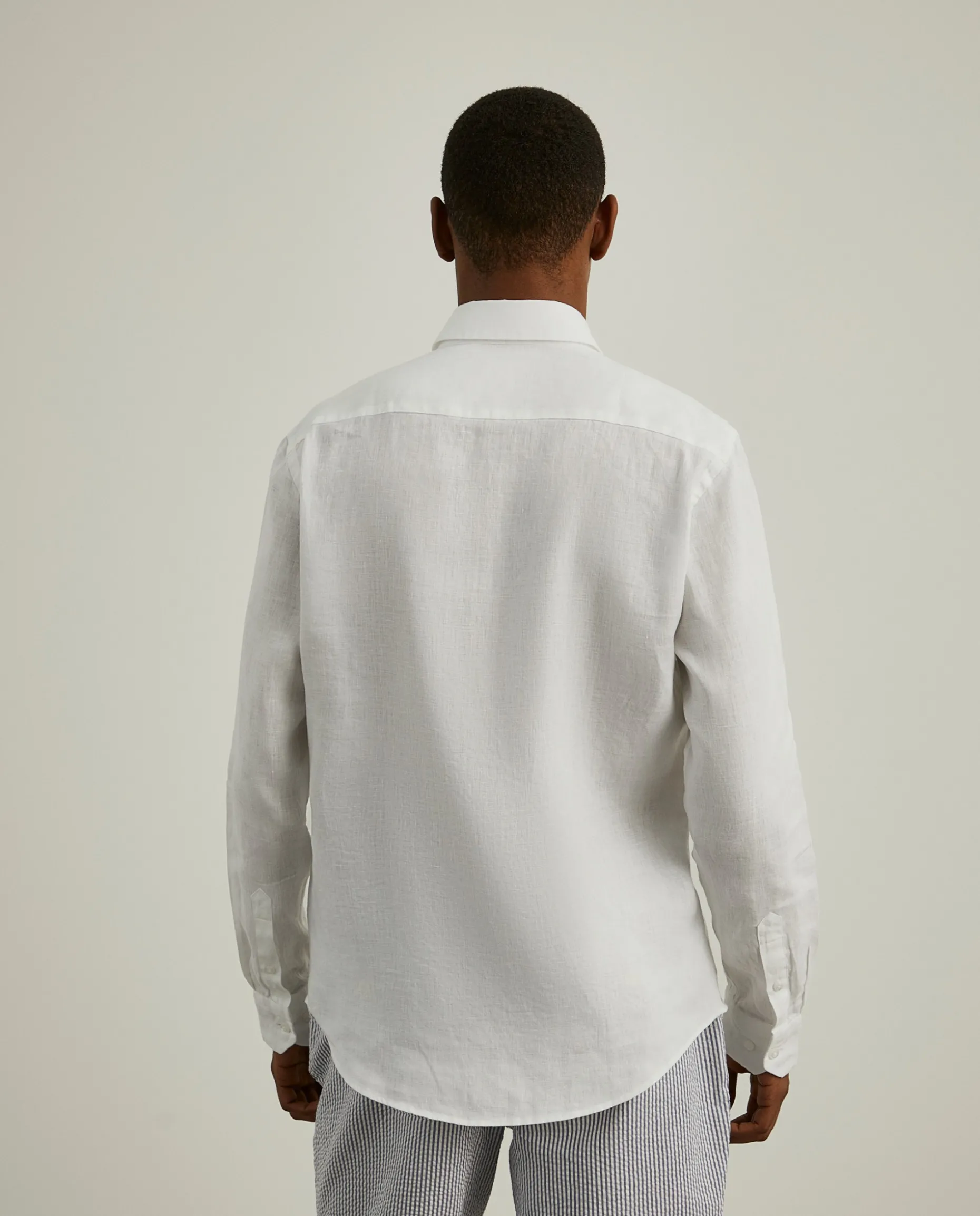 Camisa slim fit em linho garment dye|LION OF PORCHES Online