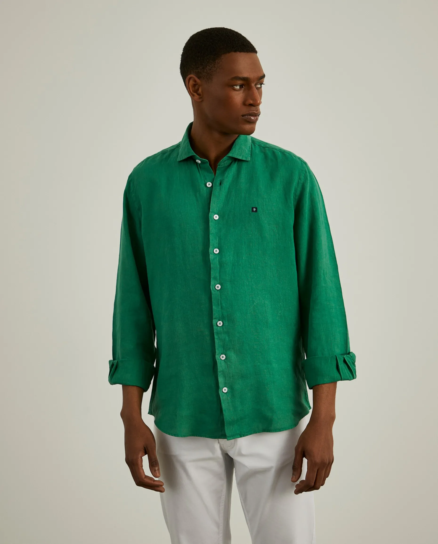 Camisa slim fit em linho garment dye|LION OF PORCHES Best Sale