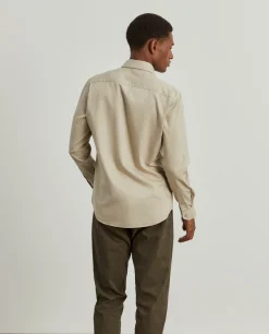 Camisa slim fit em sarjinha|LION OF PORCHES Fashion