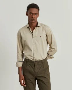 Camisa slim fit em sarjinha|LION OF PORCHES Fashion