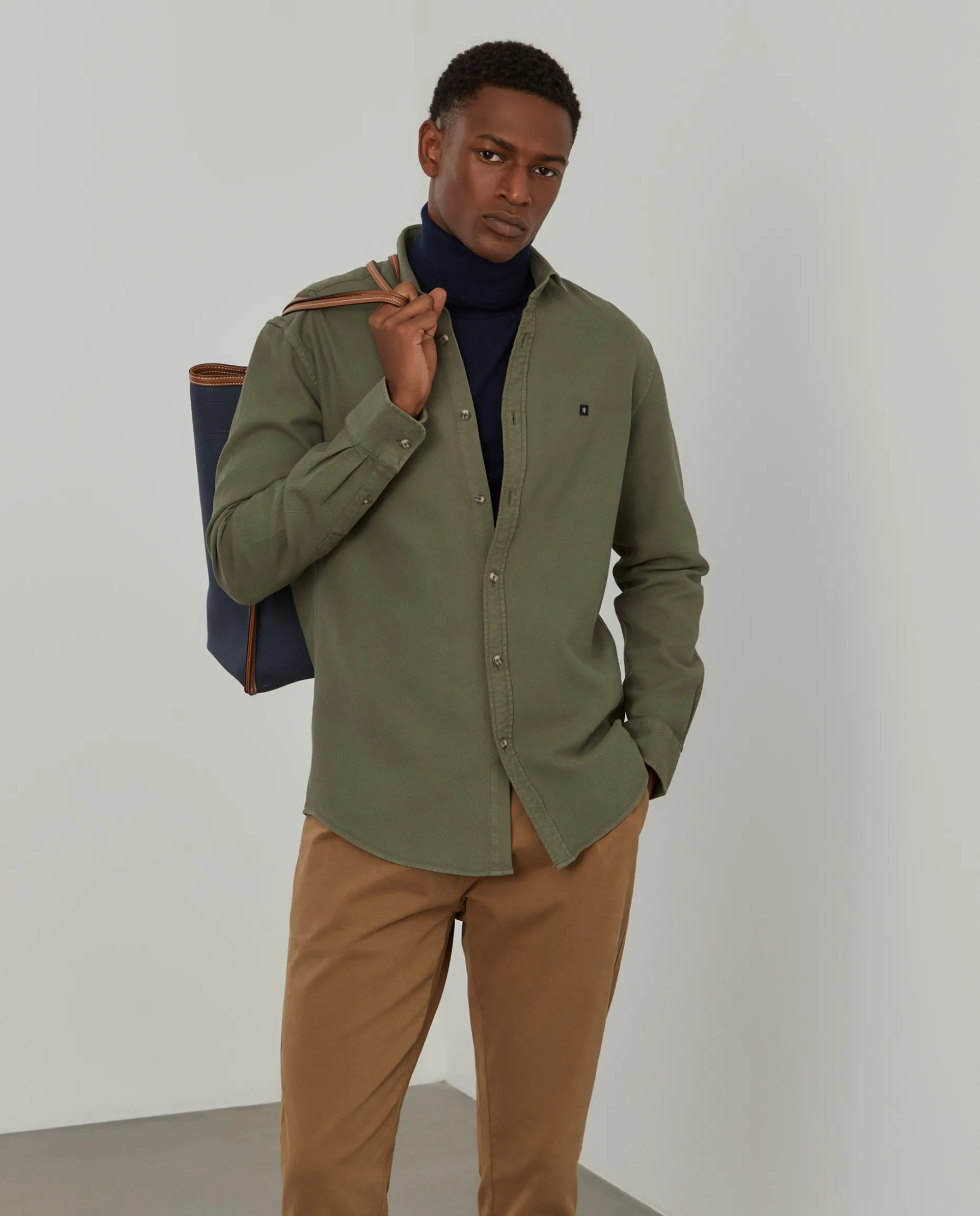 Camisa slim fit garment dye|LION OF PORCHES Online
