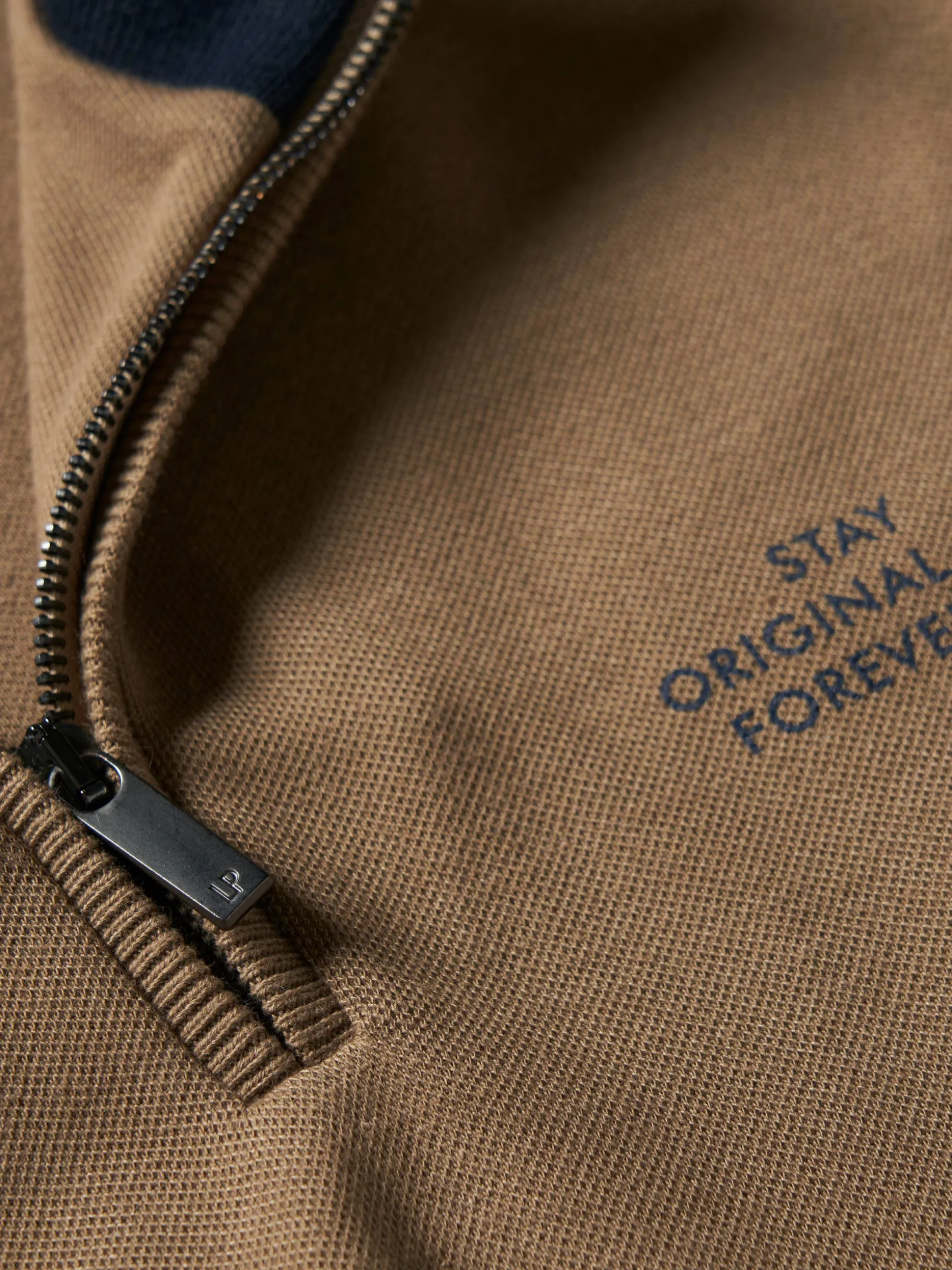 Camisola com fecho|LION OF PORCHES Clearance