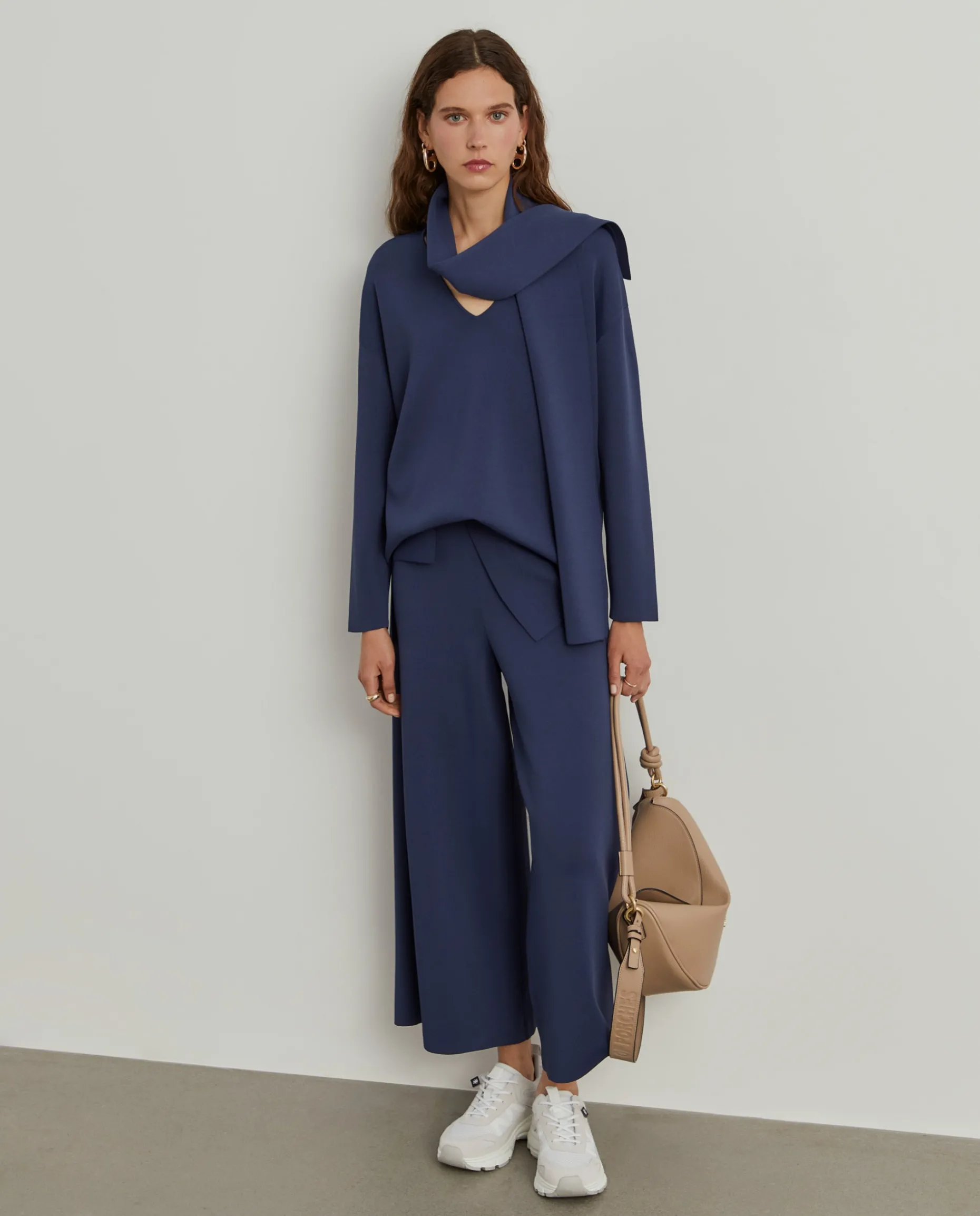 Camisola de malha com cachecol|LION OF PORCHES New