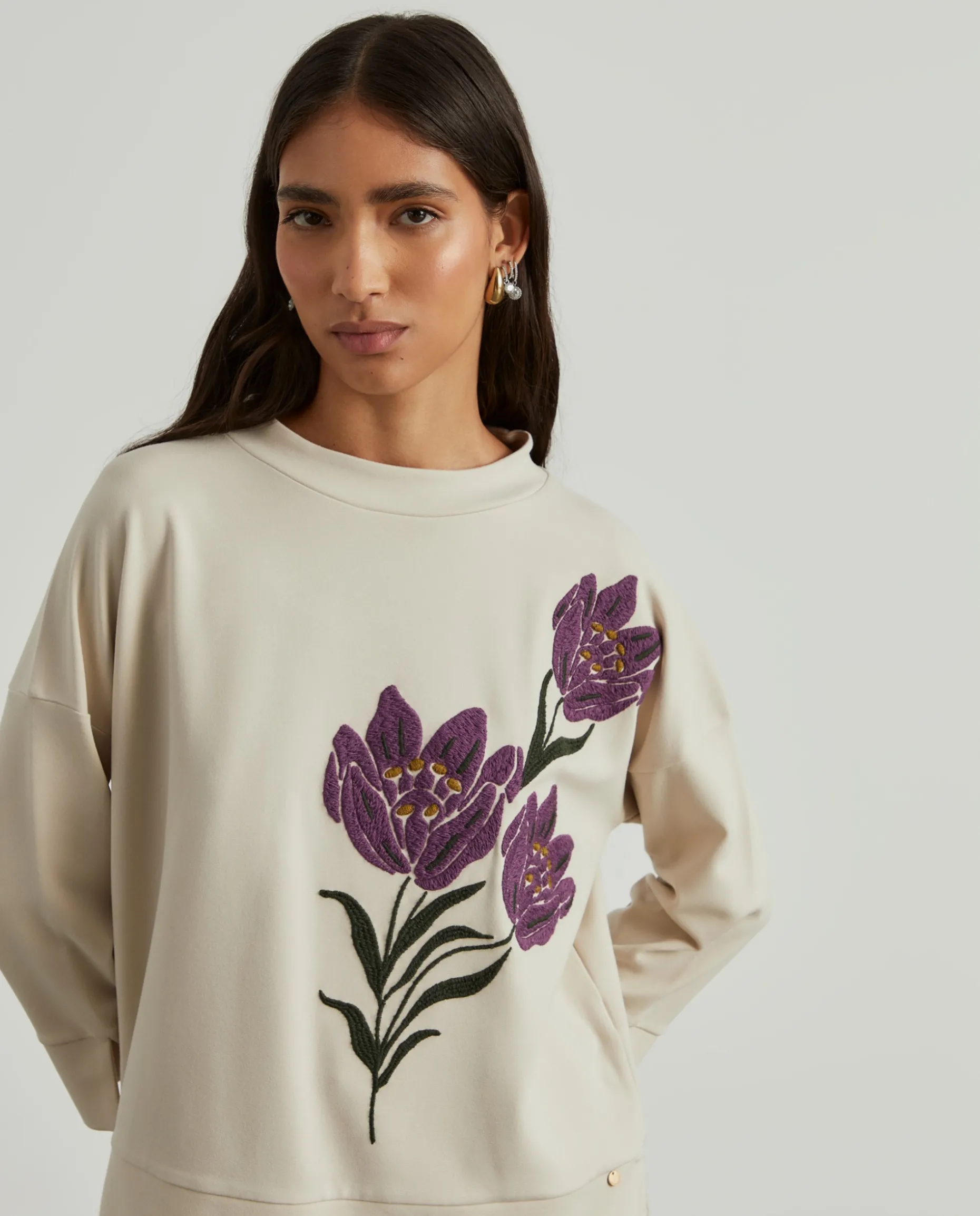 Camisola meia gola com bordado floral|LION OF PORCHES Sale