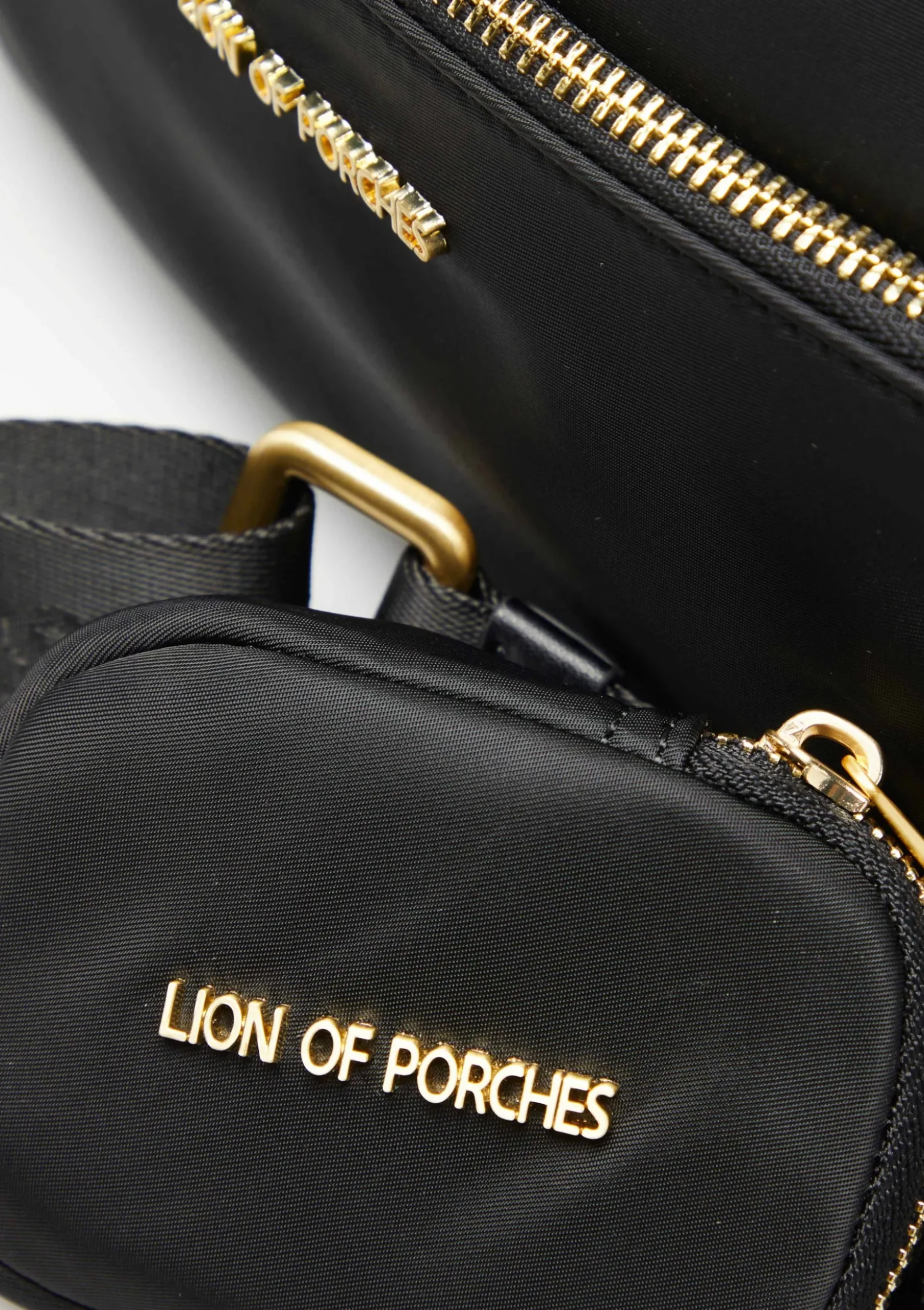 Mala a tiracolo retangular em nylon|LION OF PORCHES Online