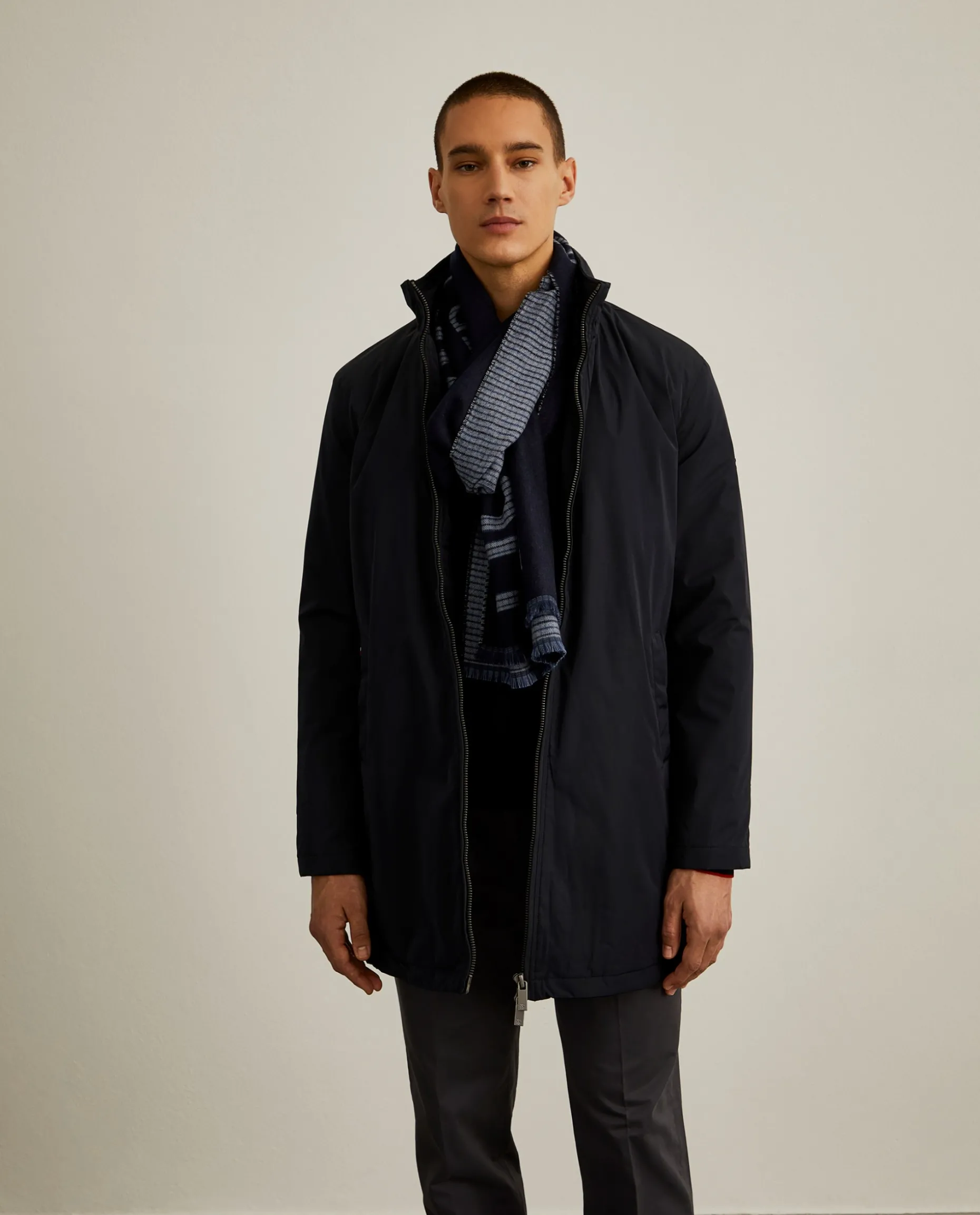 Parka acolchoada com capuz embutido|LION OF PORCHES Outlet