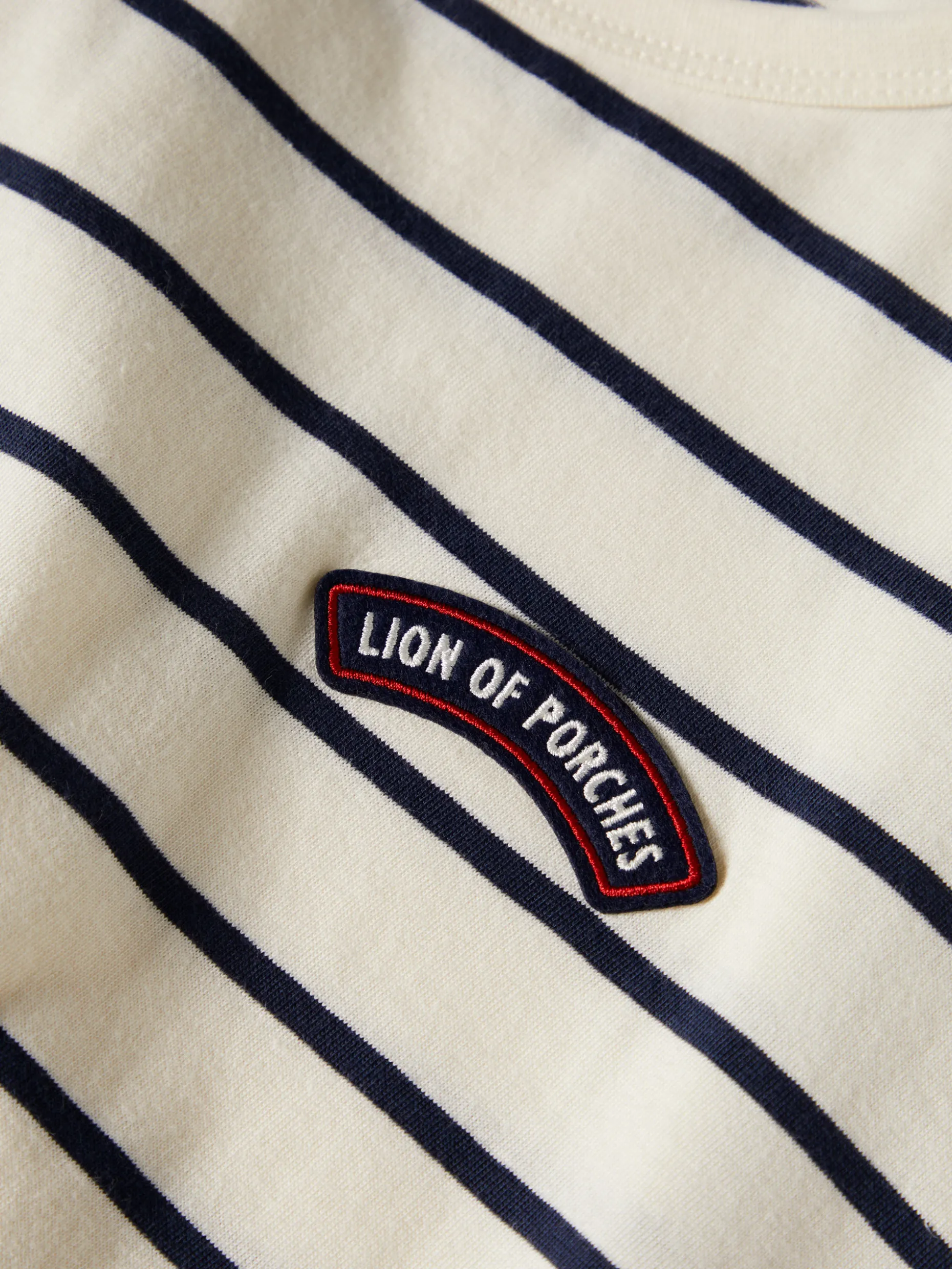 T-shirt cropped às riscas com manga abalonada|LION OF PORCHES Online