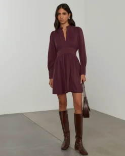 Vestido curto em tencel decote em V|LION OF PORCHES Store